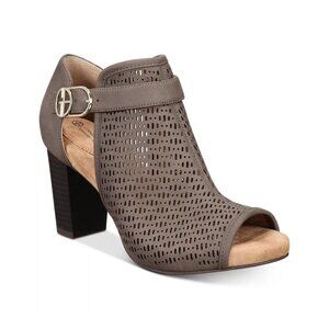 Gianni Bernini Jaccee Sandals